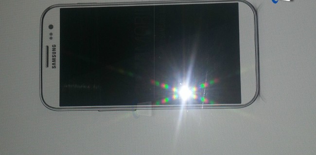 Samsung Galaxy S4: spunta online la prima immagine