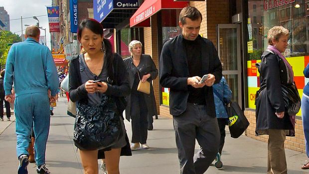 Gli utenti iPhone 5 sono voraci di dati