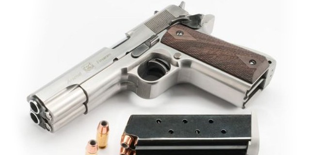 Via le armi da Groupon