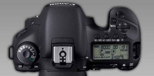 Canon EOS 7D Mark II, trapelano le specifiche