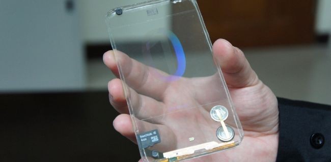 Gli smartphone del futuro saranno invisibili
