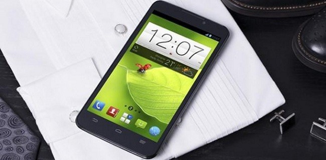 MWC 2013: ZTE svela il phablet Grand Memo