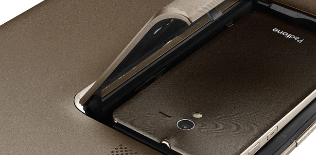 ASUS Padfone: Android 4.1.1 JB dal 6 febbraio