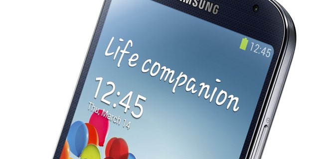 Samsung Galaxy S4, al via i preordini su Amazon.it