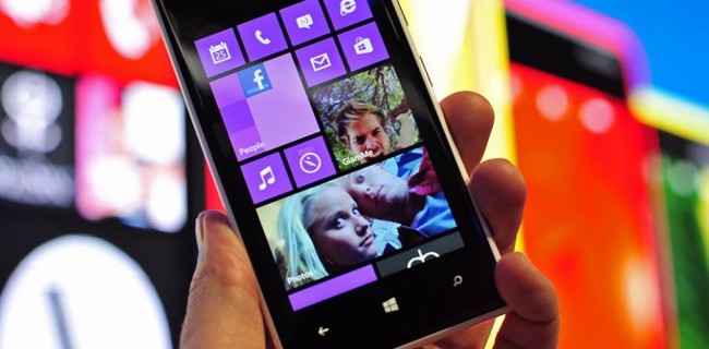 Nokia Lumia 720: uscita e prezzo in Italia