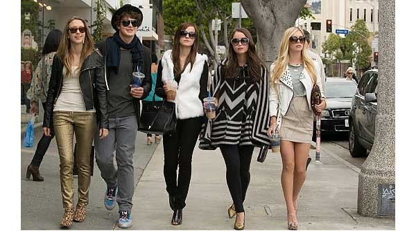 Nel nuovo film di Sofia Coppola, le gesta di una gang di ragazzi dediti ai furti di appartamenti. Anche in quel caso, la Rete fu un elemento base.