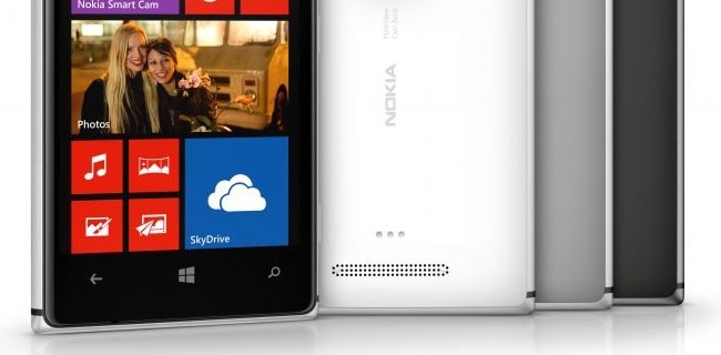 Il Nokia Lumia 925 è arrivato nei listini TIM