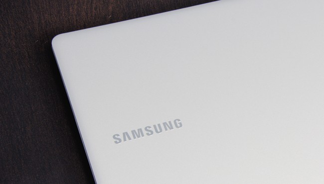 Samsung Serie 9 NP900X3D