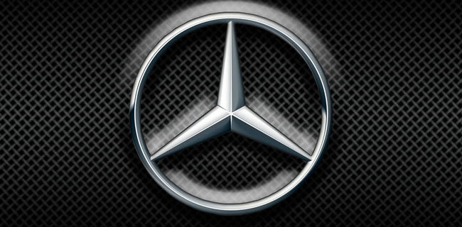 Mercedes-Benz, codici QR per il soccorso stradale