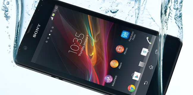 Sony, domani 3 Xperia e il nuovo orologio Android