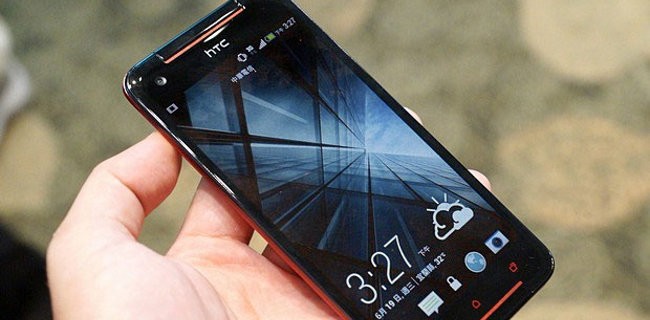 HTC annuncia Butterfly S: potenza pura