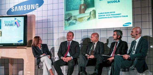 Con Samsung digitalizzate 300 classi