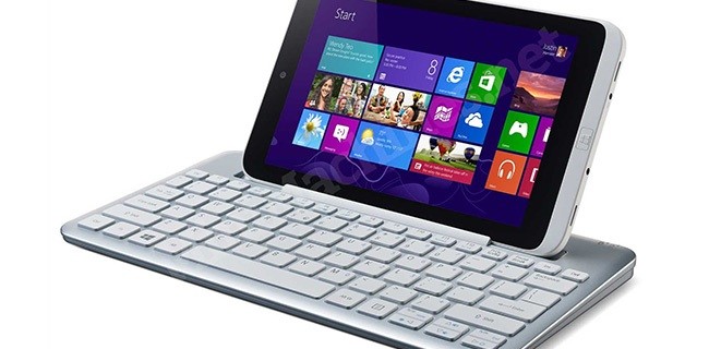 Volantino Mediaworld: Acer Iconia W3 a 329 euro