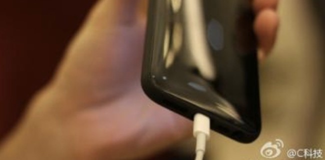 iPhone Low Cost: foto del pannello posteriore