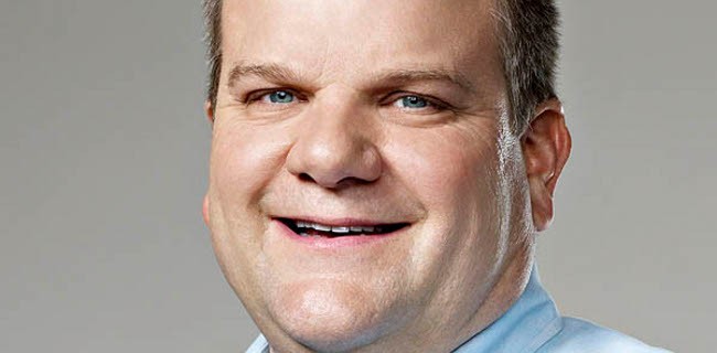 Bob Mansfield via dalla dirigenza Apple