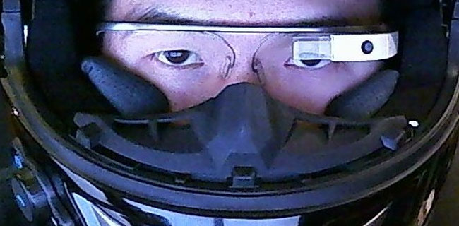 Google Glass in moto, si può?