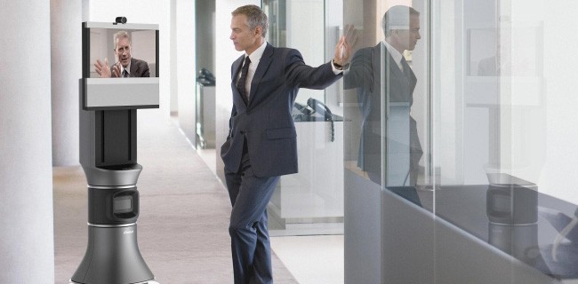 Ava 500, il robot per videconferenze di iRobot
