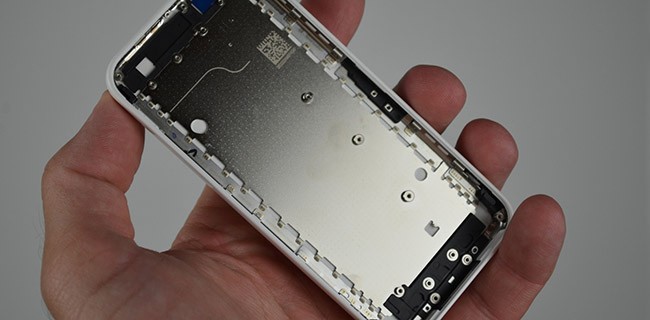 iPhone 5C: una scocca su eBay a 12.000 dollari