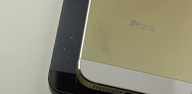 iPhone 5S oro: un fallimento lo scratch test