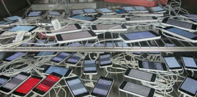 iPhone 5C: nero il pannello frontale?