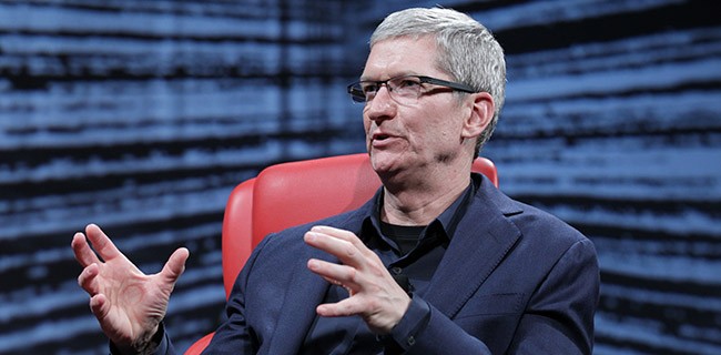 Due anni di Tim Cook: la strada è in salita