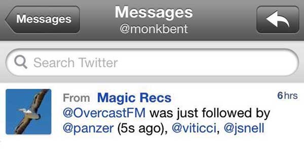 Un esempio di notifica di suggerimento: @MagicRecs invita un utente a considerare che alcuni suoi follower seguono un altro account.