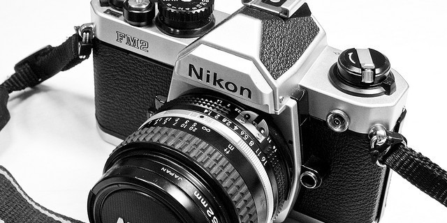 Nikon, un teaser anticipa la nuova fotocamera