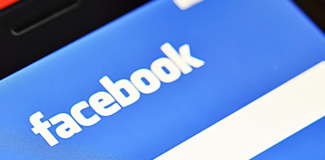 Facebook per Windows Phone 8, pinning estremo