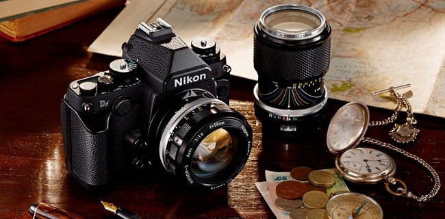 Nikon Df, ecco la nuova fotocamera retro