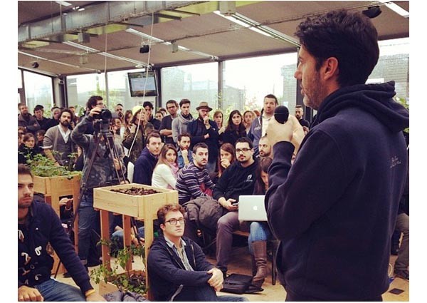 Riccardo Donadon ad H-FARM ha tenuto a battesimo l'hack dedicato al fashion. Ne verranno altri.