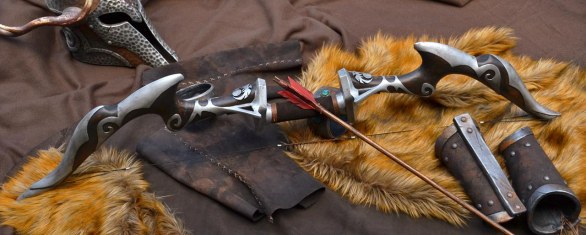 Skyrim: l'arco Nightingale ricreato nella vita reale da Harrison Krix