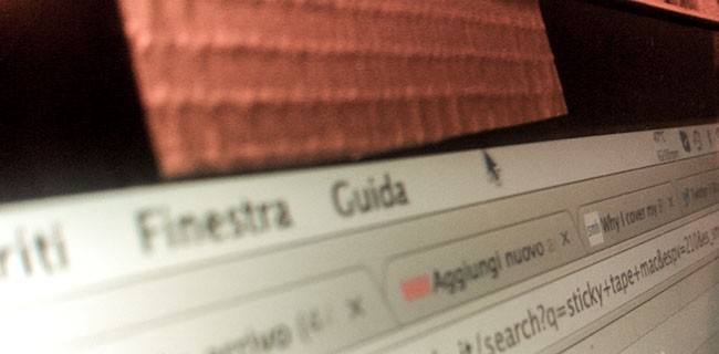 Webcam spiabili di Mac e iPhone: è subito fobia