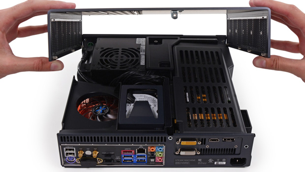 Steam Machine dissezionata da iFixit, 1300$ di componenti premium per il salotto