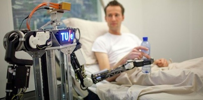 RoboEarth, il world wide web per robot