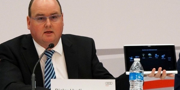 La presentazione del tablet Audi Smart Display al CES 2014