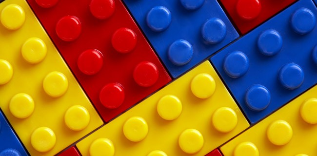 Un esperimento Chrome con i mattoncini LEGO