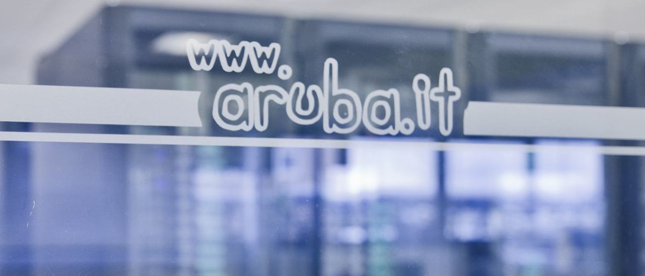 Anche Aruba ha la sua fibra: ecco costi e servizi