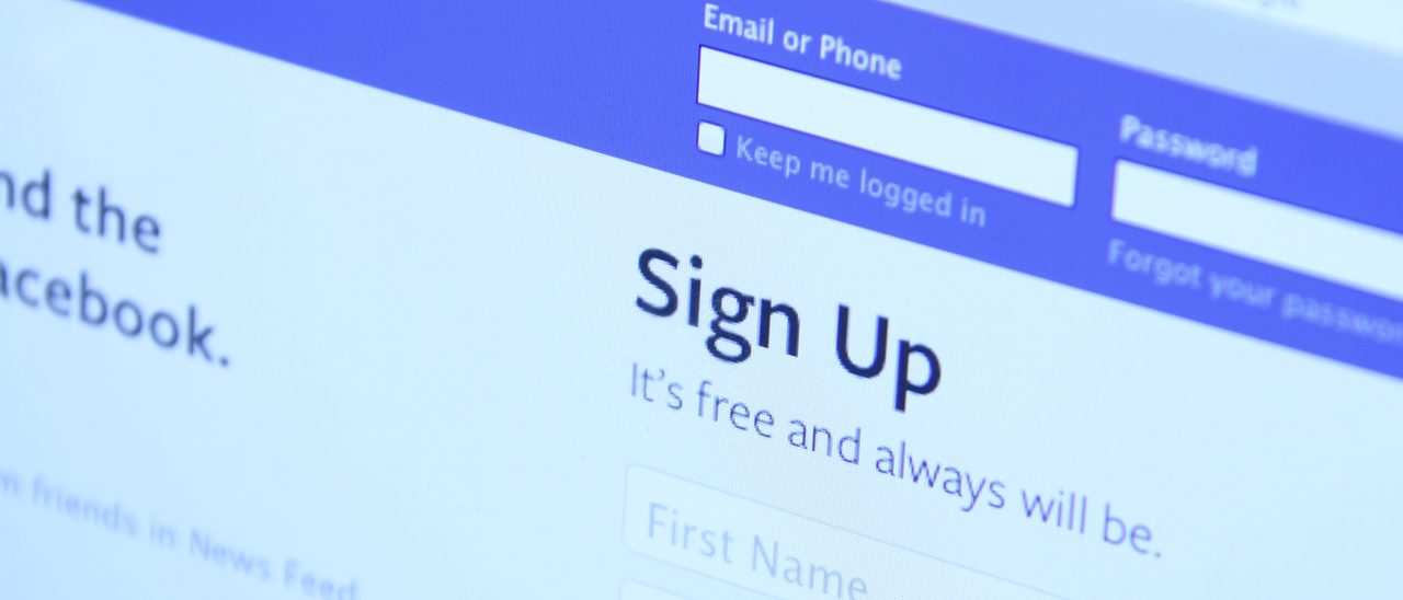 Come cancellarsi da Facebook