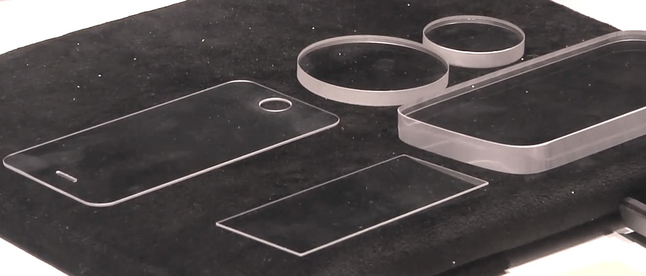 Apple strappa a Canonical le scorte di zaffiro 