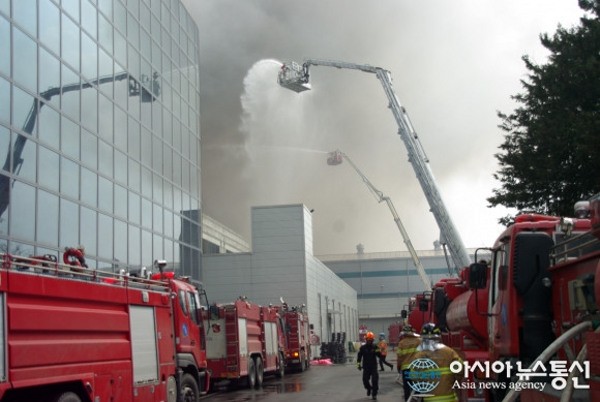 Incendio in una fabbrica sudcoreana per i PCB del Galaxy S5