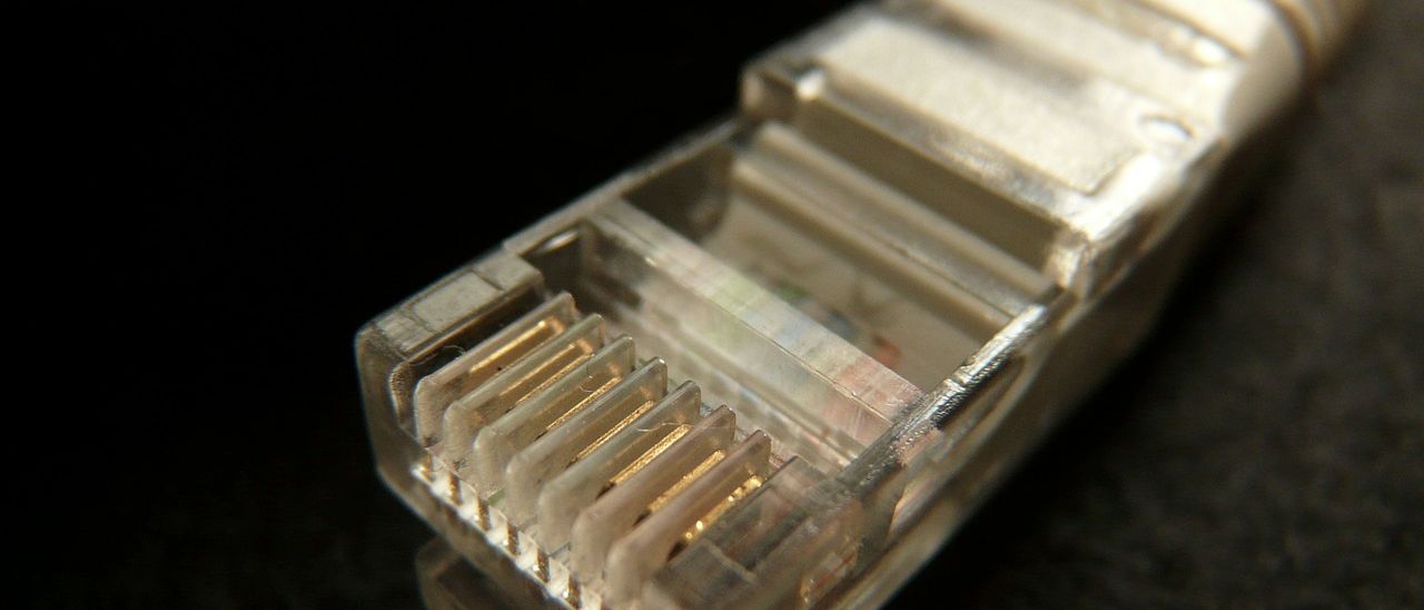 Legnano: Telecom e Fastweb portano la fibra ottica