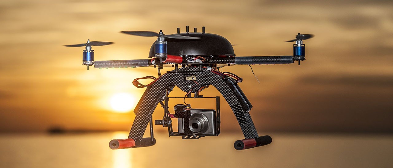 Droni: patentino e assicurazione per volare