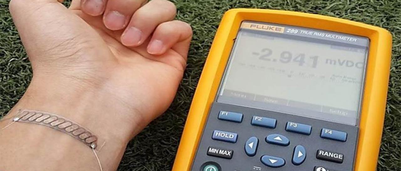 Il calore del corpo per ricaricare gli indossabili