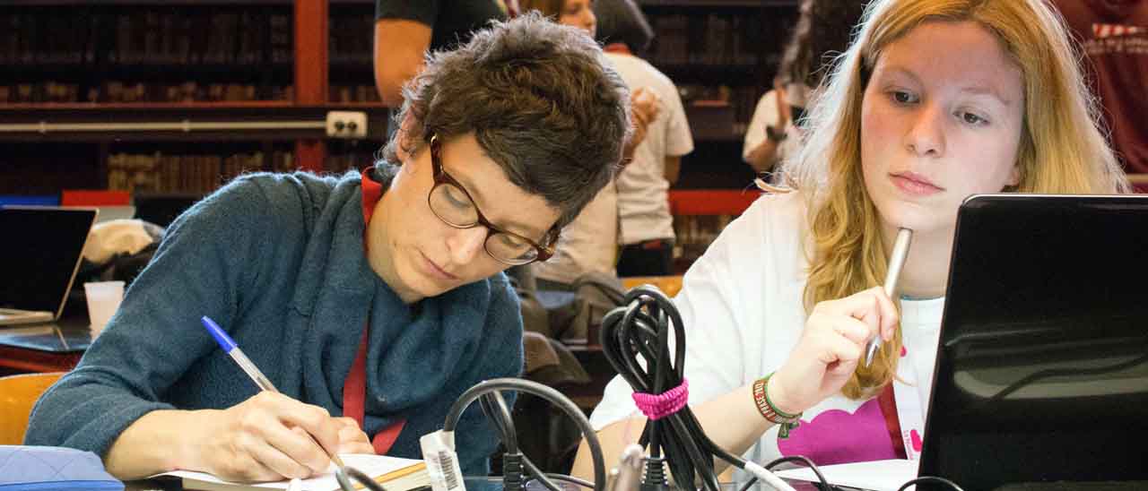 Pink Hackathon: un messaggio dalle Girls in ITC