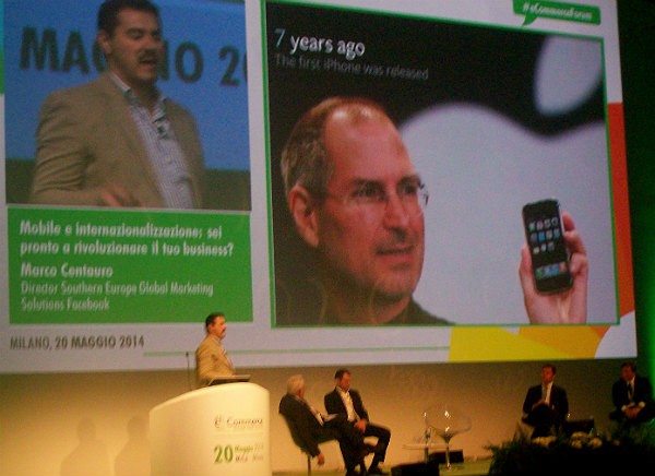 Marco Centauro, direttore per il sud Europa delle marketing solution di Facebook, oggi al Netcomm ecommerce forum a Milano. Lo smartphone, secondo tutti gli ossservatori, è il più grande driver del commercio elettronico al livello mondiale. Anche in Italia lo strumento, pur coprendo per l'8% l'incidenza sugli acquisti online, cresce del 40% l'anno ed è molto utilizzato anche per scoprire, conoscere meglio un prodotto, poi acquistato sul web oppure offline con altre modalità.