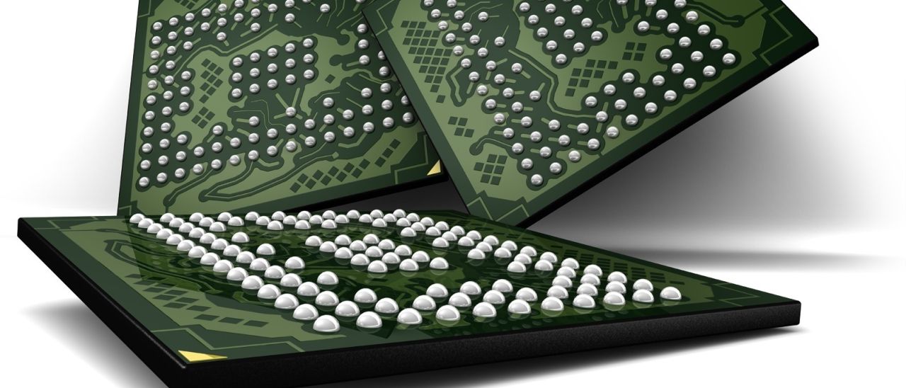 IBM produce una PCM superveloce