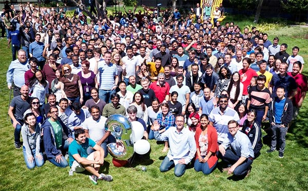 Una parte del team al lavoro su Google+ festeggia i primi tre anni del social network