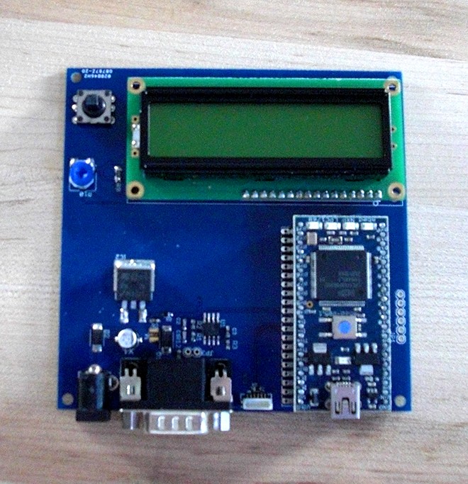 Il device anti-hacking per auto realizzato da Charlie Miller e Valasek.