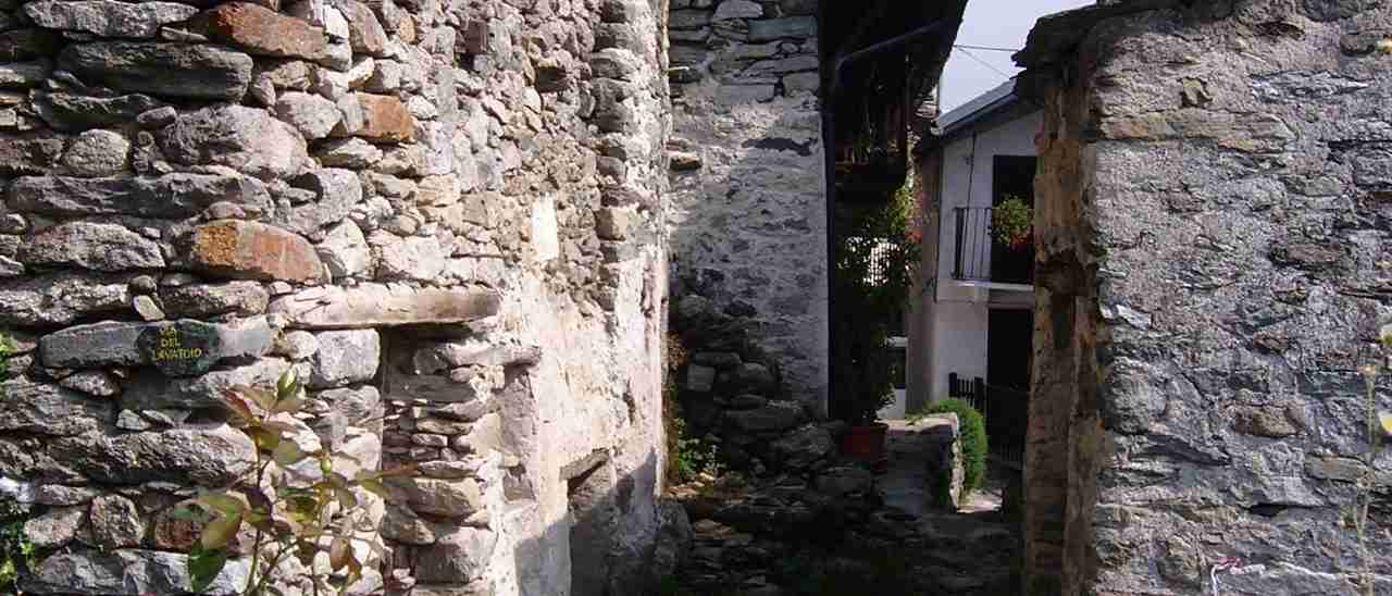 Borgo Calsazio su eBay? L'asta è la vetrina