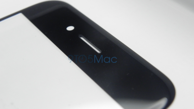 iPhone 6, pannello frontale a confronto con un iPhone 5s